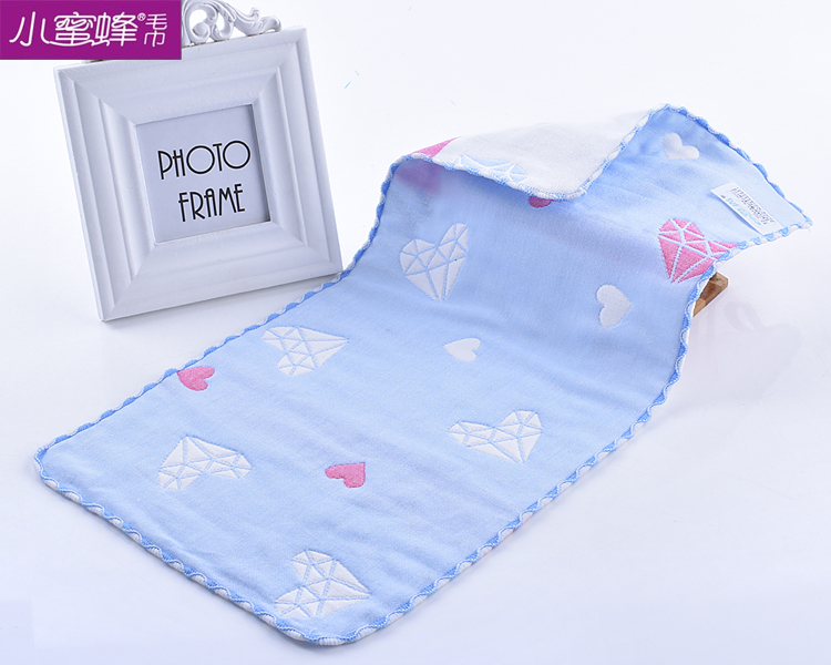 Six layers of multicolored cartoon towel small animal towel small bee towel