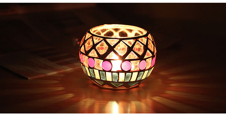 Fashion European Style Colorful Ball Mosaic Glass Candlestick Romantic Candlelight Dinner Bar Western Restaurant Decoration Fashion European Style Colorful Ball Mosaic Glass Candlestick Romantic Candlelight Dinner Bar Western Restaurant Decoration