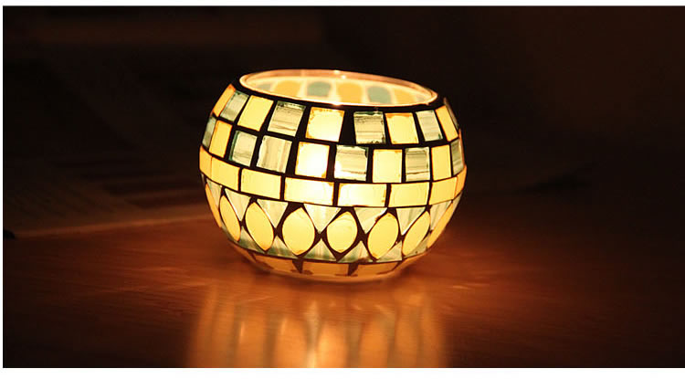 Fashion European Style Colorful Ball Mosaic Glass Candlestick Romantic Candlelight Dinner Bar Western Restaurant Decoration Fashion European Style Colorful Ball Mosaic Glass Candlestick Romantic Candlelight Dinner Bar Western Restaurant Decoration
