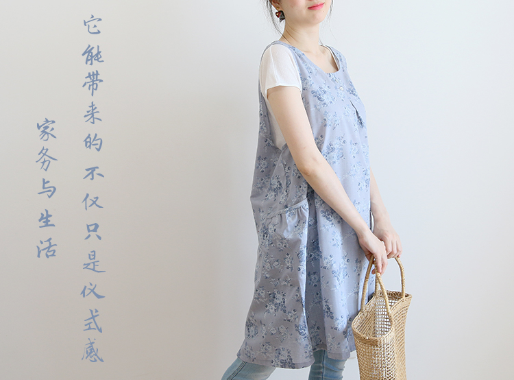 Korean Style Fashion Simple Apron Pastoral Floral Kitchen Antifouling Adult Work Clothes Overclothes Bib Sleeveless Apron