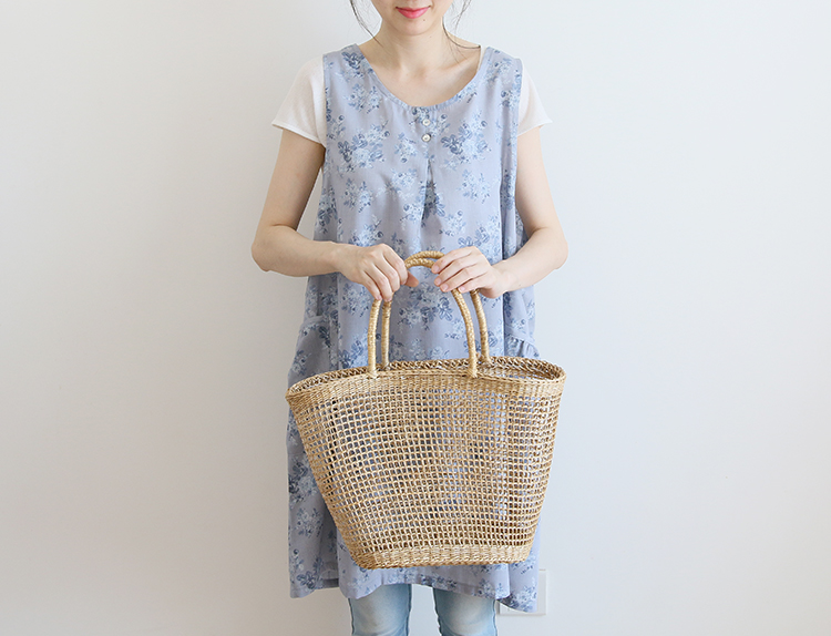Korean Style Fashion Simple Apron Pastoral Floral Kitchen Antifouling Adult Work Clothes Overclothes Bib Sleeveless Apron