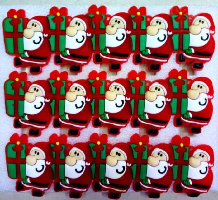 Big gummy Christmas brooch Soft glue Christmas brooch Christmas glitter Santa Claus Snowman Christmas Big gummy Christmas brooch Soft glue Christmas brooch Christmas glitter Santa Claus Snowman Christmas