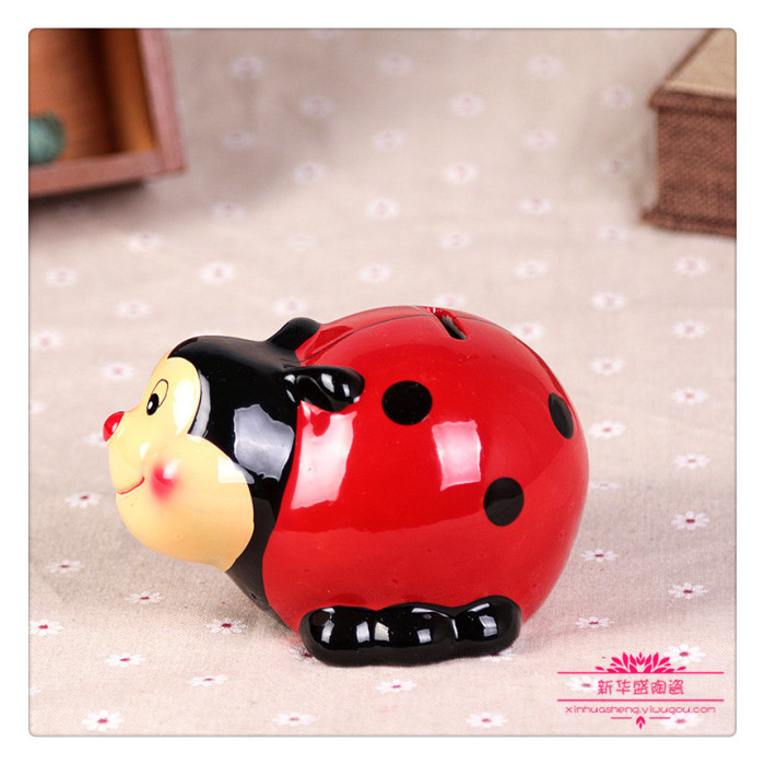 Ceramic ladybird piggy piggy ornaments HOME DECOR GIFT