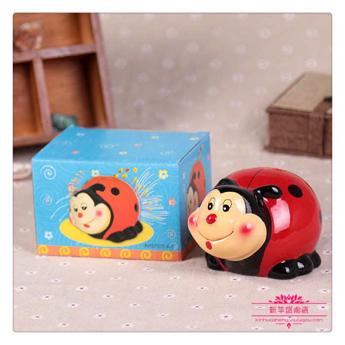 Ceramic ladybird piggy piggy ornaments HOME DECOR GIFT
