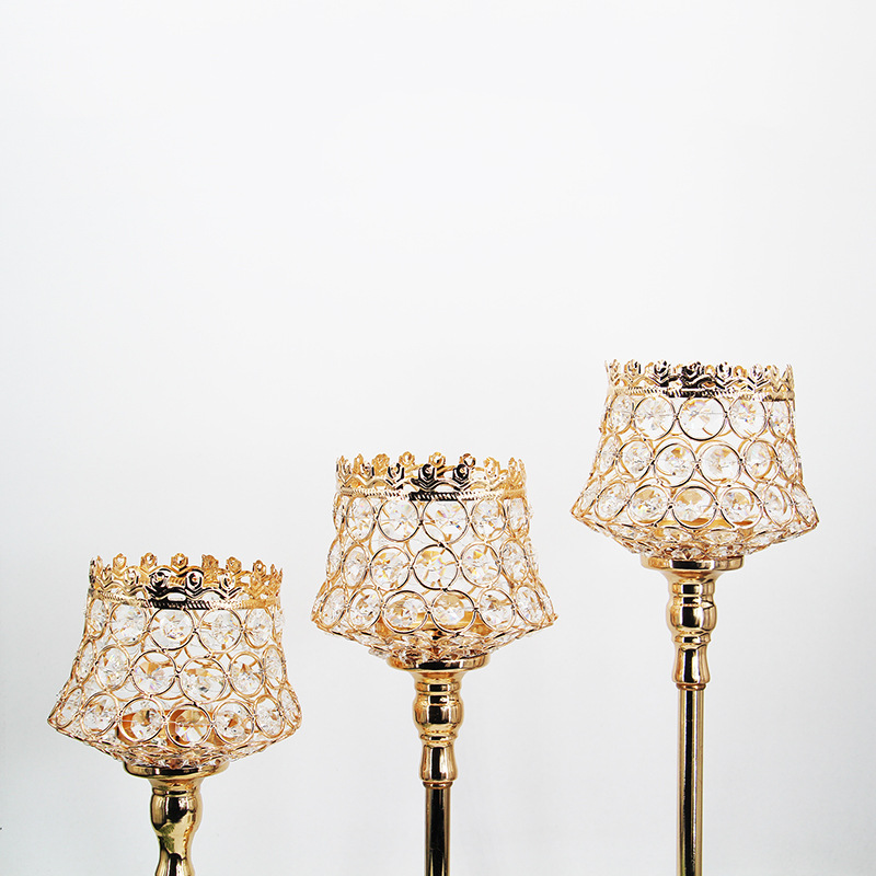 Wedding Props New Lace Candlestick Crystal Crafts European-Style Gold Plating Ornaments T-Stage Road Lead Decoration Wedding Props New Lace Candlestick Crystal Crafts European-Style Gold Plating Ornaments T-Stage Road Lead Decoration