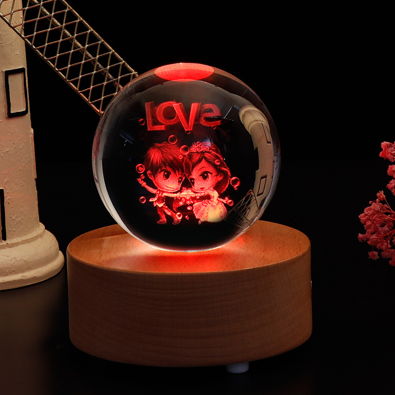 Manufacturers wholesale crystal ball bluetooth lamp holder rotating music box of clover crystal crafts