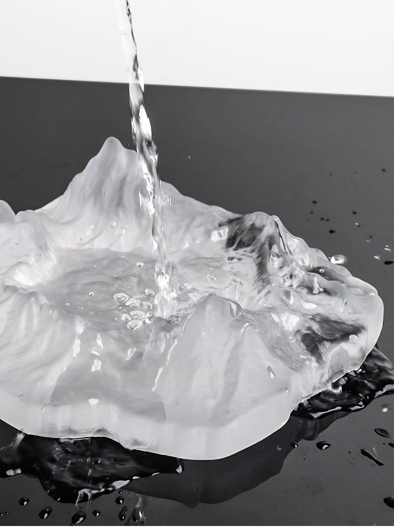 Creative Crystal Glass Iceberg Ashtray Frosted Minimalistic Personalized Living Room Decoration Trendy Crystal Crafts Creative Crystal Glass Iceberg Ashtray Frosted Minimalistic Personalized Living Room Decoration Trendy Crystal Crafts