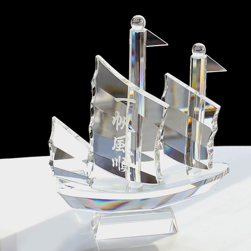 Sailing Creative Business Crystal Sailboat Crystal Crafts Ornaments Gift Souvenir for Teachers and Leaders Sailboat