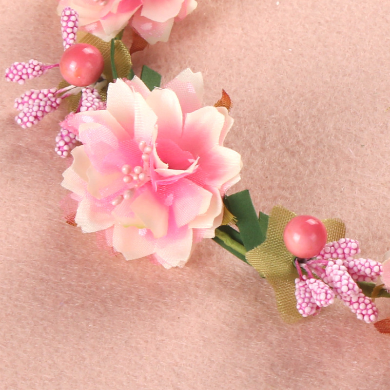Korean Bridal Headdress Beautiful Champagne Garland Wedding Photography Mori Girl Seaside Beach Selfie Headband Head Flower Ornament Korean Bridal Headdress Beautiful Champagne Garland Wedding Photography Mori Girl Seaside Beach Selfie Headband Head Flower Ornament