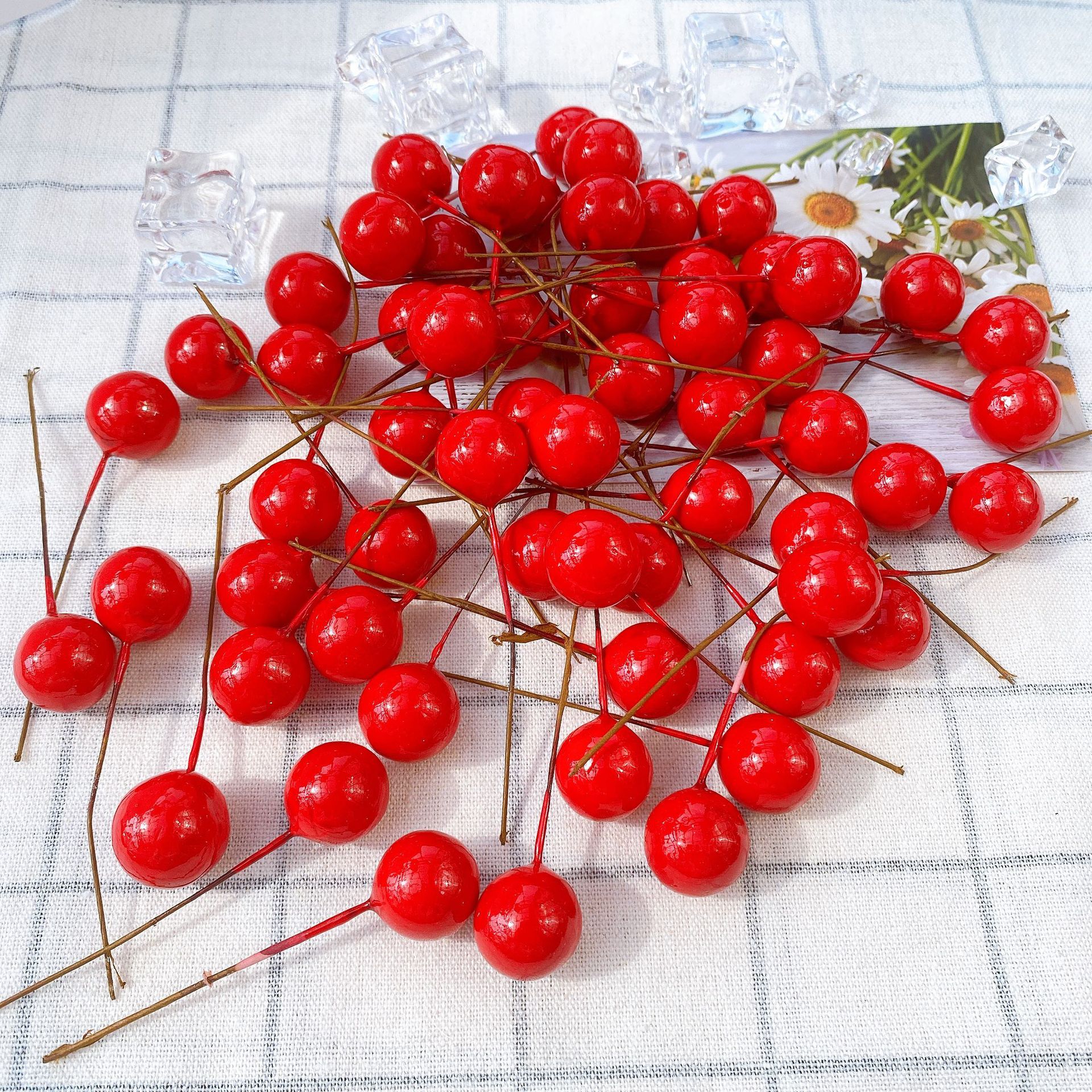 DIY Handmade Christmas Ball Berry Simulation Foam Fruit Cherry Pinecone Decoration Peony Fruit Christmas Product Accessories