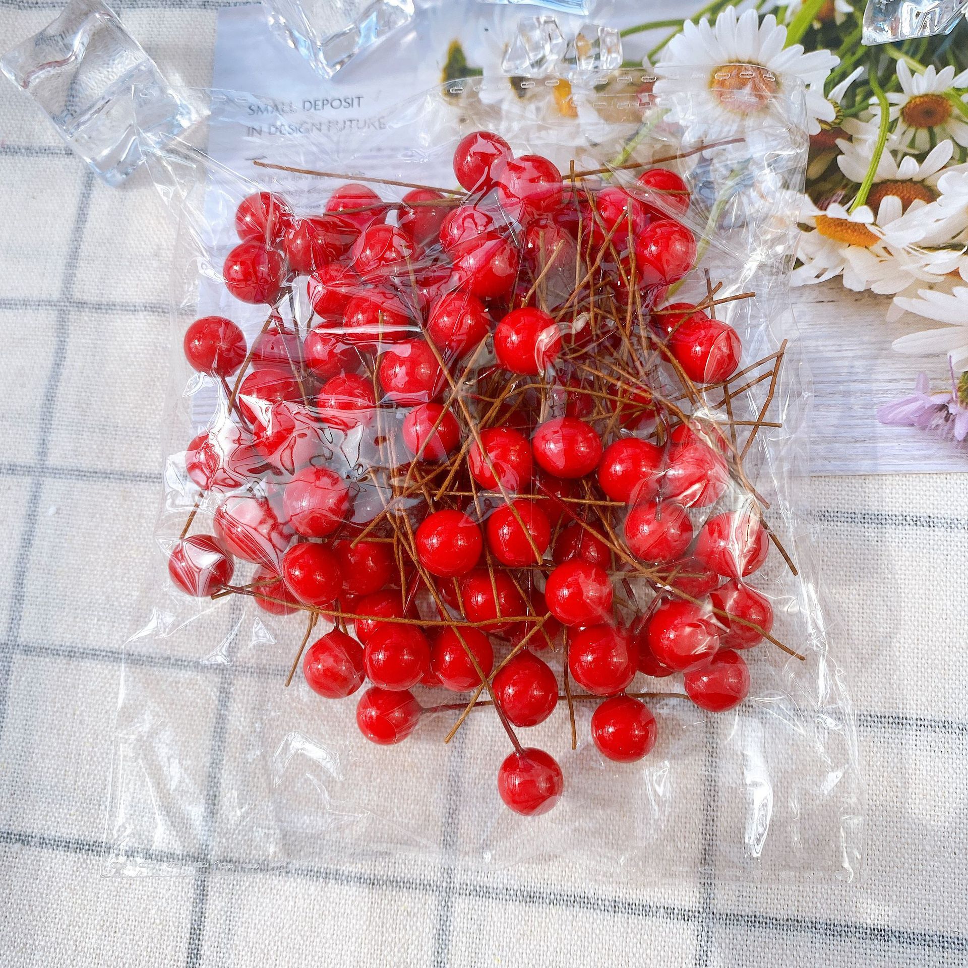 DIY Handmade Christmas Ball Berry Simulation Foam Fruit Cherry Pinecone Decoration Peony Fruit Christmas Product Accessories