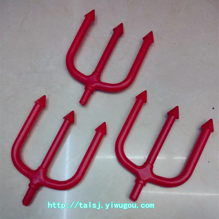 Toy Trident Halloween Halloween supplies small trigeminal Carnival props toys plastic weapons Toy Trident Halloween Halloween supplies small trigeminal Carnival props toys plastic weapons