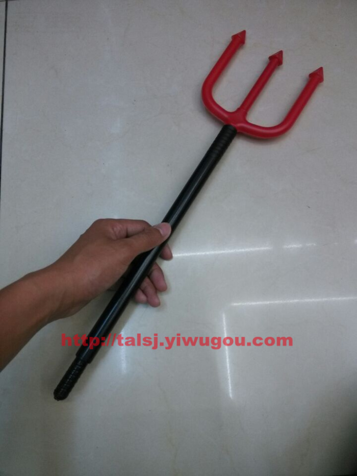Toy Trident Halloween Halloween supplies small trigeminal Carnival props toys plastic weapons Toy Trident Halloween Halloween supplies small trigeminal Carnival props toys plastic weapons