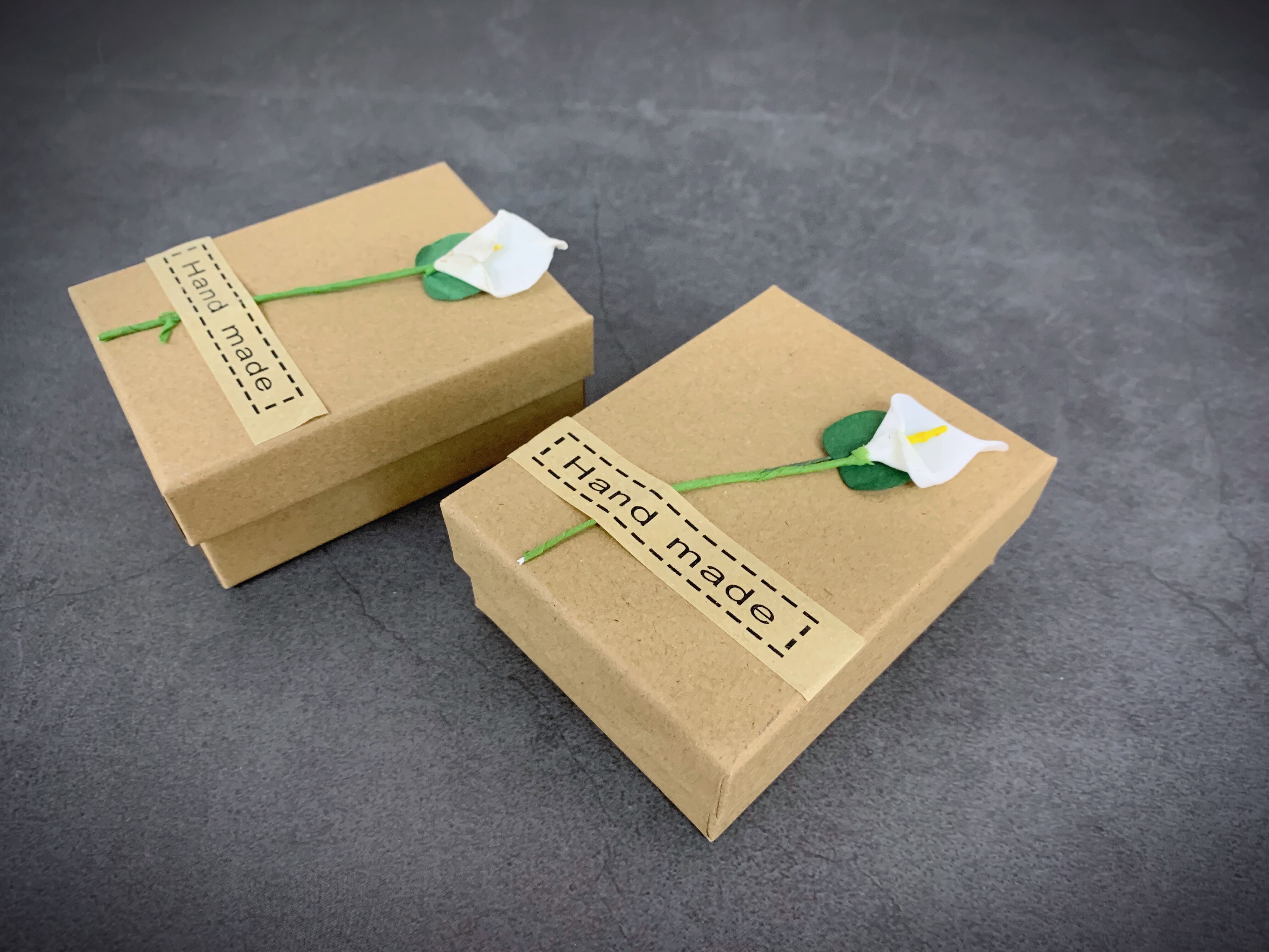 Classic kraft paper horseshoe decoration packaging box fashion ring box high-end necklace box delicate stud box 