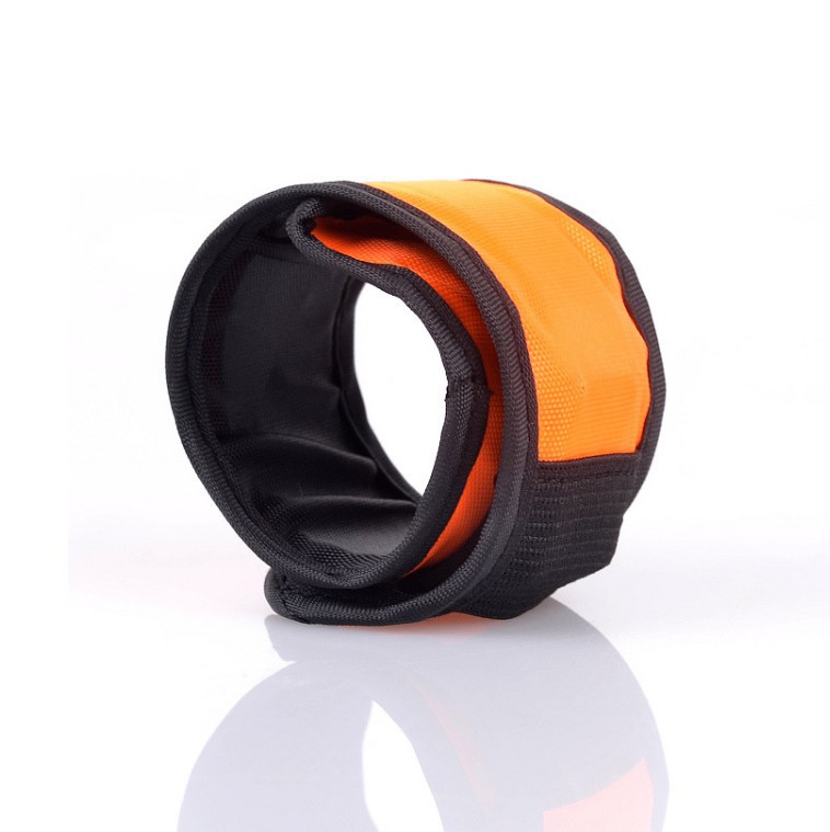 LED Luminous Slap Bracelet Polyester Wrist Strap Sports Running Luminous Bracelet Bar Concert Cheering Props LED Luminous Slap Bracelet Polyester Wrist Strap Sports Running Luminous Bracelet Bar Concert Cheering Props