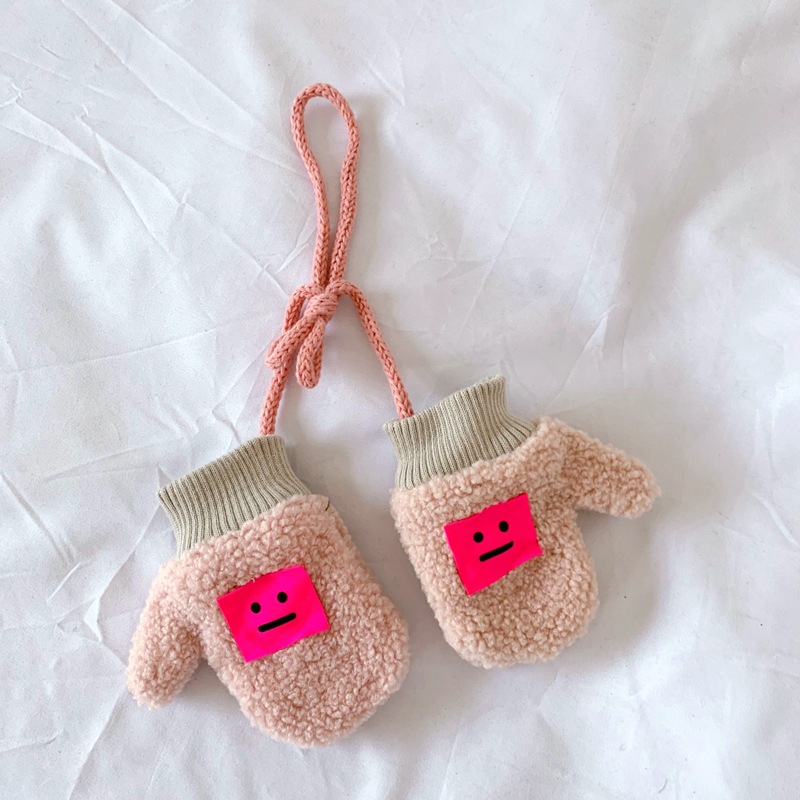 Children's Expression Gloves Winter Warm with Velvet Baby Lambswool Bag Finger Gloves Halter Finger Gloves for Men and Women Children's Expression Gloves Winter Warm with Velvet Baby Lambswool Bag Finger Gloves Halter Finger Gloves for Men and Women
