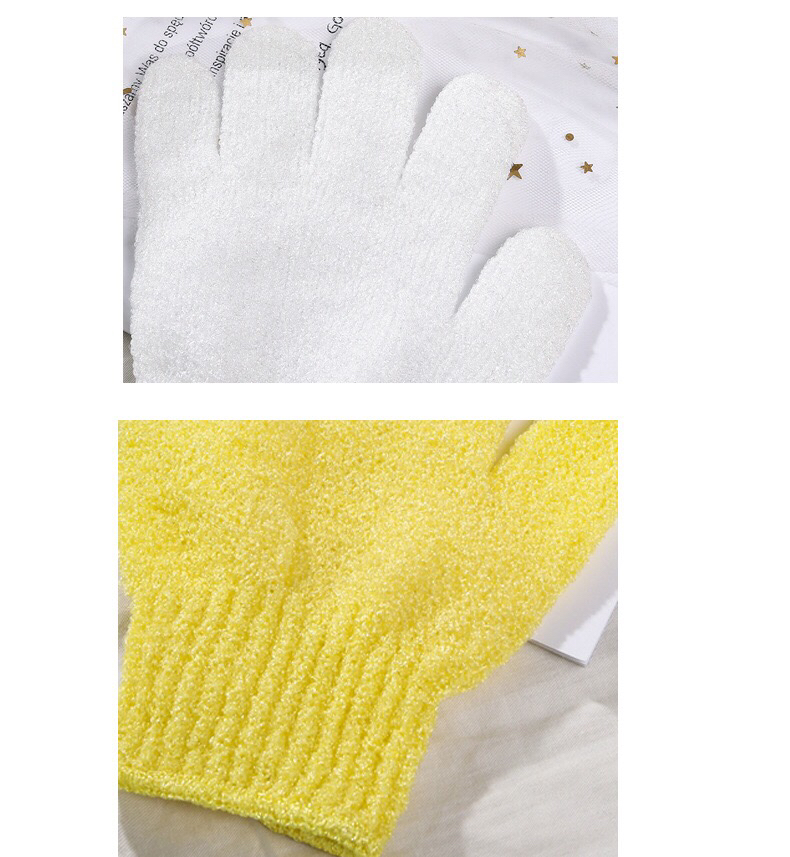 Creative scrub gloves are powerful double-sided exfoliators Creative scrub gloves are powerful double-sided exfoliators