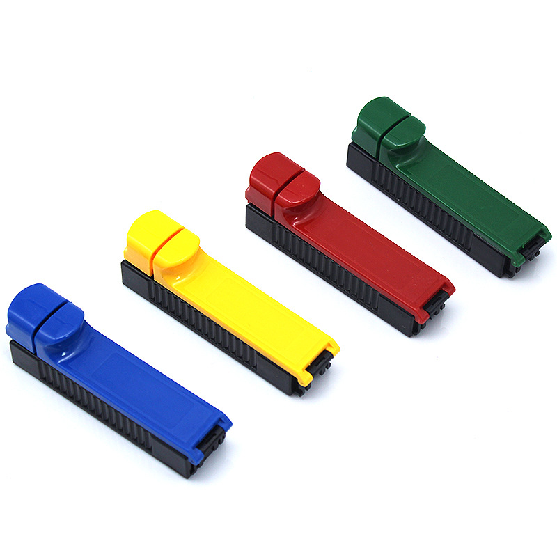 Factory Direct Sales Plastic Smoke Generator New Single Tube Plastic Cigarette Rolling Machine Manual Push-Pull Mini Smoke Generator Lot