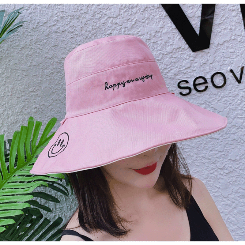 Factory Wholesale New Reversible Fisherman Hat Little Daisy Embroidered Sun Hat Korean Fashion Smiley Leisure Basin Hat Factory Wholesale New Reversible Fisherman Hat Little Daisy Embroidered Sun Hat Korean Fashion Smiley Leisure Basin Hat