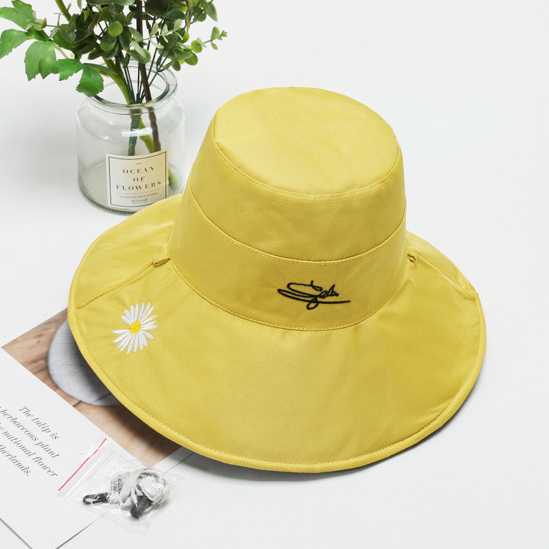 Factory Wholesale New Reversible Fisherman Hat Little Daisy Embroidered Sun Hat Korean Fashion Smiley Leisure Basin Hat Factory Wholesale New Reversible Fisherman Hat Little Daisy Embroidered Sun Hat Korean Fashion Smiley Leisure Basin Hat