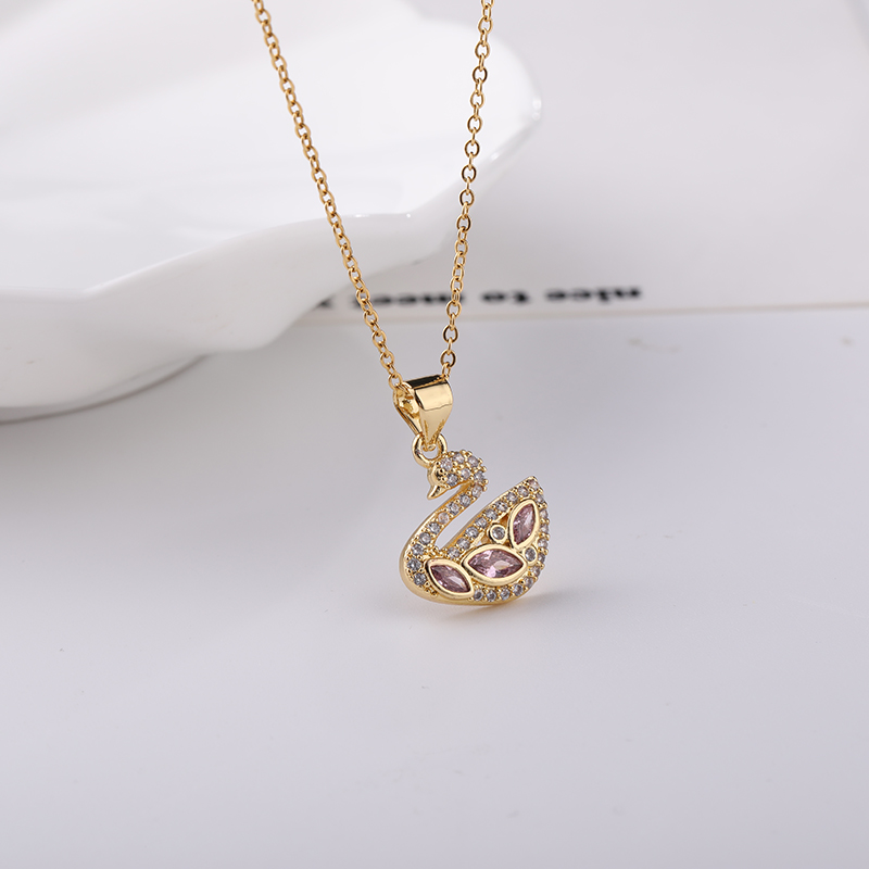 Manufacturer direct selling home full of diamond-studded swan pendant women ins style qixi valentine&#039;s day gifts simple hot style