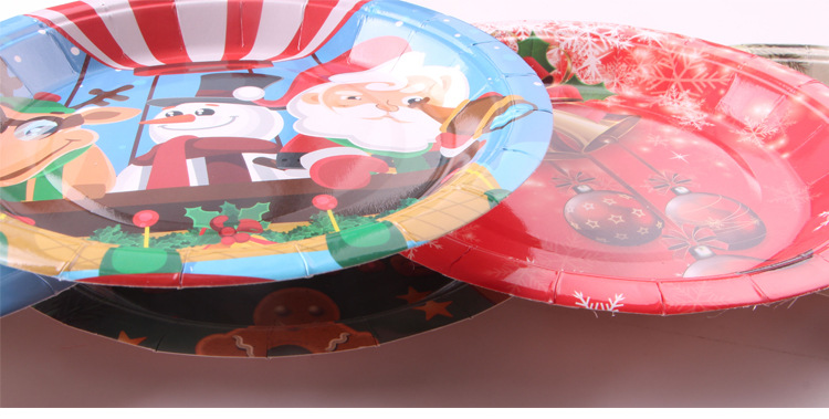 Christmas Party Gathering Decoration Supplies Dining Table Layout Disposable Paper Cup Plate Set Party Christmas Party Gathering Decoration Supplies Dining Table Layout Disposable Paper Cup Plate Set Party