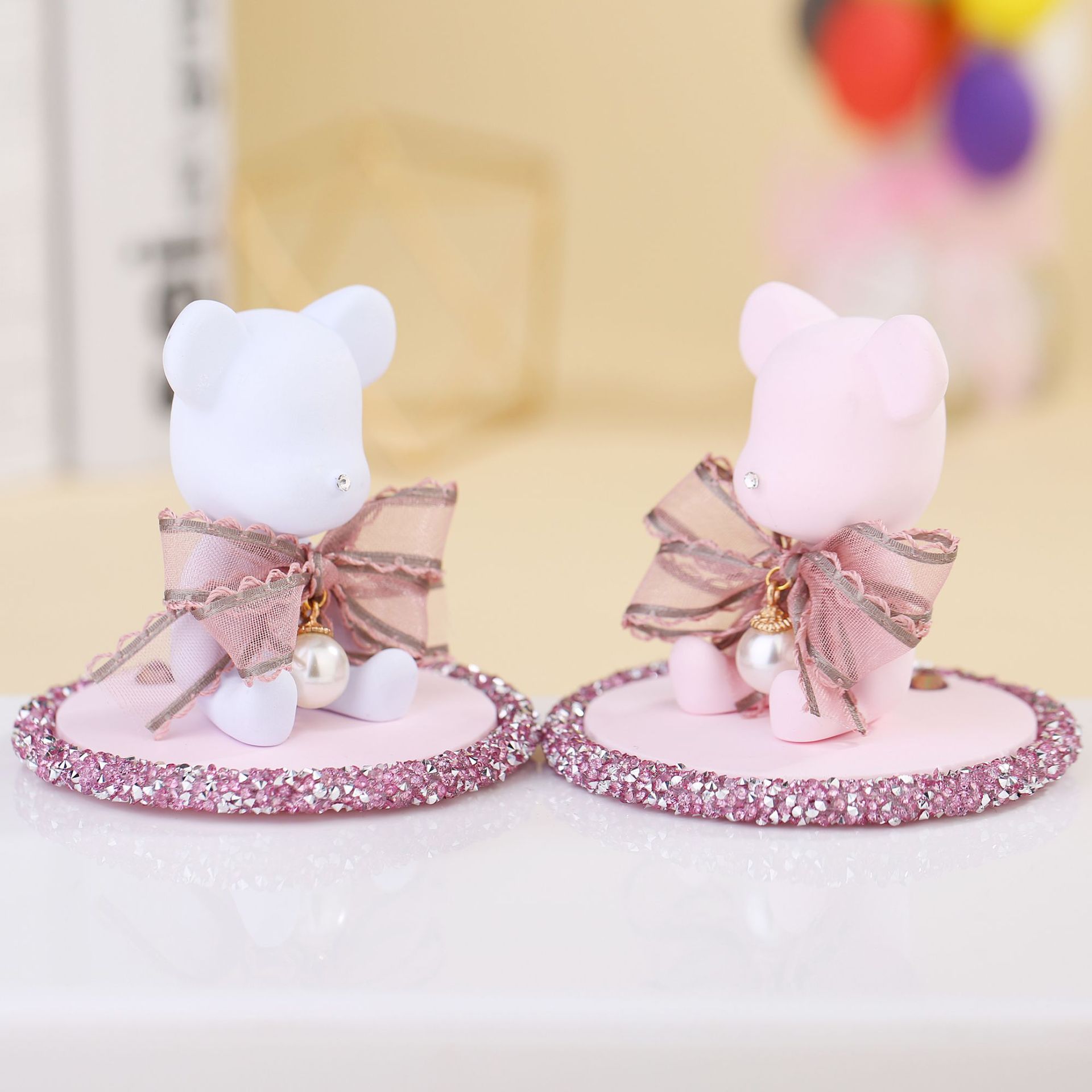 Plaster bear fragrance car set up a express cartoon bear car perfume interior