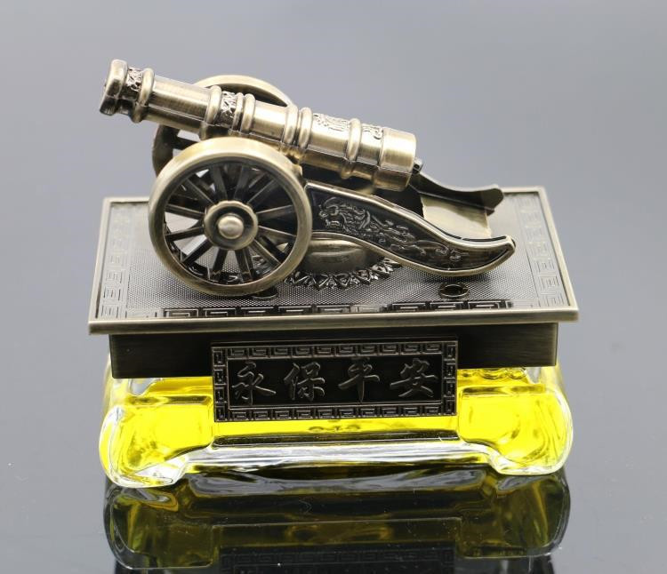 Car Perfume Bronze Gun Dashboard Perfume Seating Decoration Classic Cologne Ocean Fragrance Gift Aromatherapy