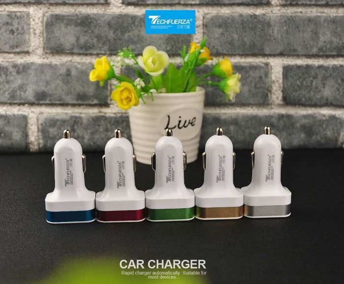New square 3usb metal car charger USB mobile phone car charger custom logo New square 3usb metal car charger USB mobile phone car charger custom logo