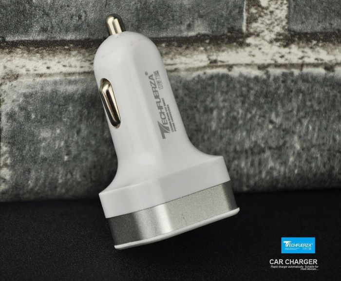 New square 3usb metal car charger USB mobile phone car charger custom logo New square 3usb metal car charger USB mobile phone car charger custom logo