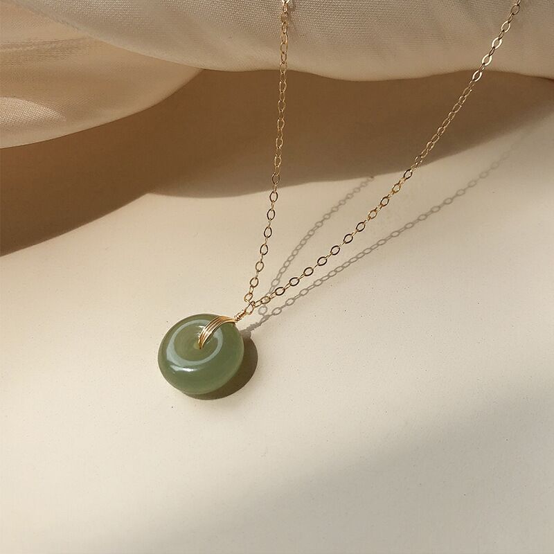 Round Hetian Jade 14K Gilded Safety Buckle Pendant Necklace 925 Silver Design Sense Niche Female Clavicle Chain