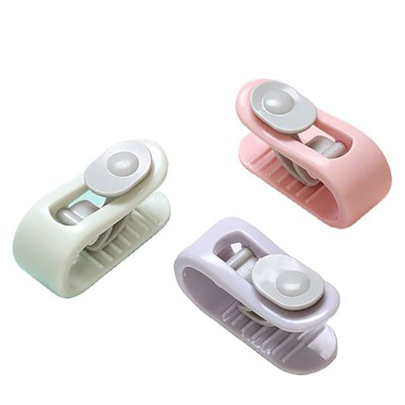 Quilt Holder Anti-Run Needle-Free Safety Invisible Quilt Buckle Sheet Quilt Coverlet Duvet Cover Buckle Non-Slip Clip