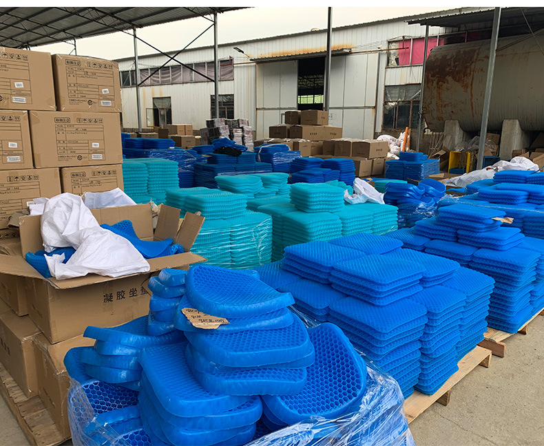 Factory Wholesale Four Seasons Gel Honeycomb Full Transparent Egg Car And Office Seat Cushion Cool Breathable Soft Elastic Ice Pad Factory Wholesale Four Seasons Gel Honeycomb Full Transparent Egg Car And Office Seat Cushion Cool Breathable Soft Elastic Ice Pad