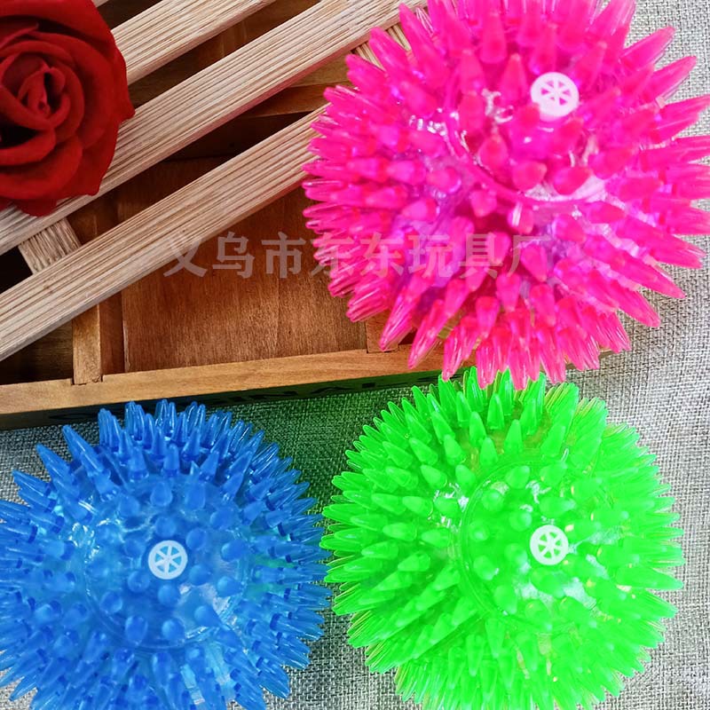 Large Number 10cm Flash Acanthosphere Luminous Band Rope Whistle Squeeze and Sound Massage Ball Voice Elastic Ball Luminous Toys Large Number 10cm Flash Acanthosphere Luminous Band Rope Whistle Squeeze and Sound Massage Ball Voice Elastic Ball Luminous Toys