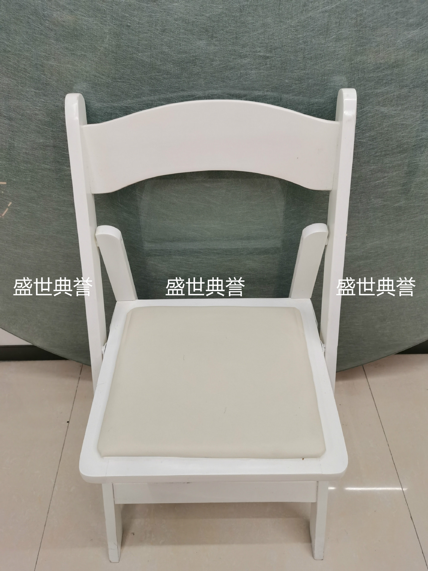 Outdoor folding chair Outdoor wedding solid wood folding chair banquet party white chair