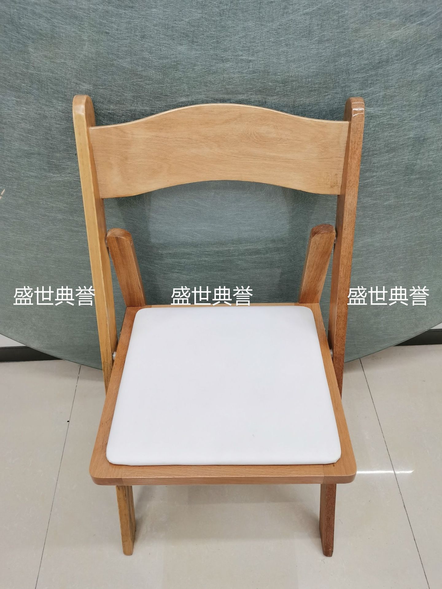 Outdoor folding chair Outdoor wedding solid wood folding chair banquet party white chair