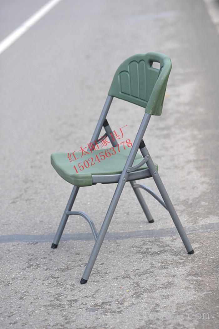 Folding chair, leisure chair, folding chair hollow blow molding, plastic chairs, plastic surface of the iron chair