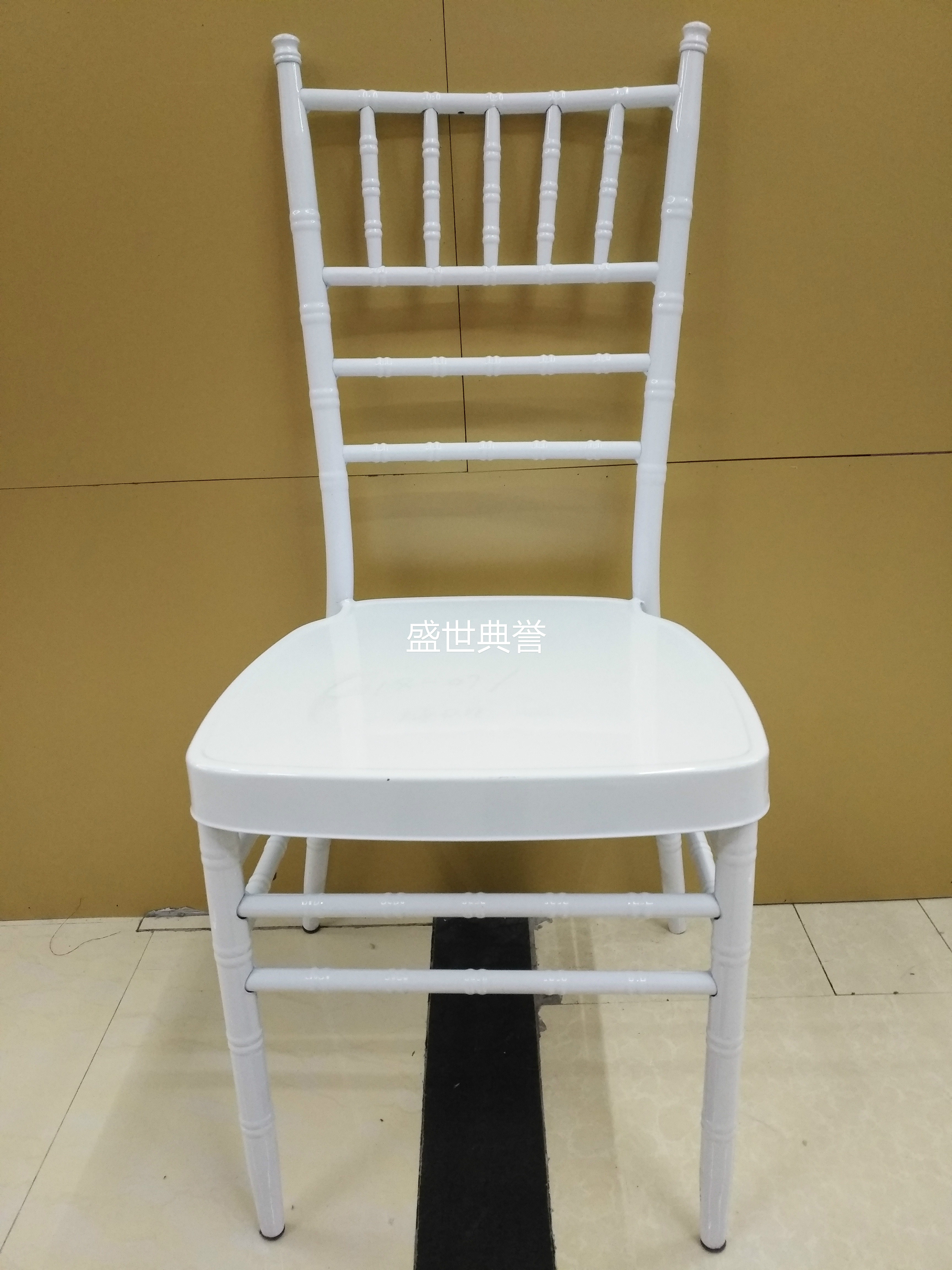 Tianjin banquet center bamboo chair wedding banquet metal folding chair foreign trade outdoor wedding party dining chair