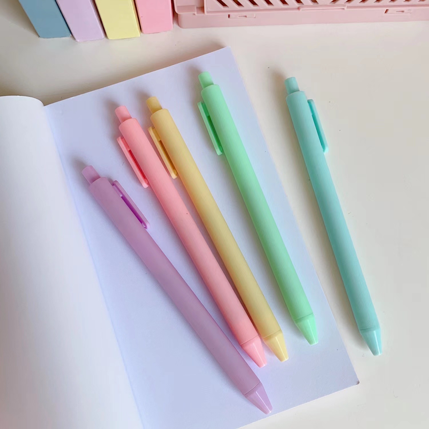 INS Macaron Color Pressing Pen Black Gel Pen Student School Gifts 0.5mm Quick-Drying Ball Pen Office Stationery