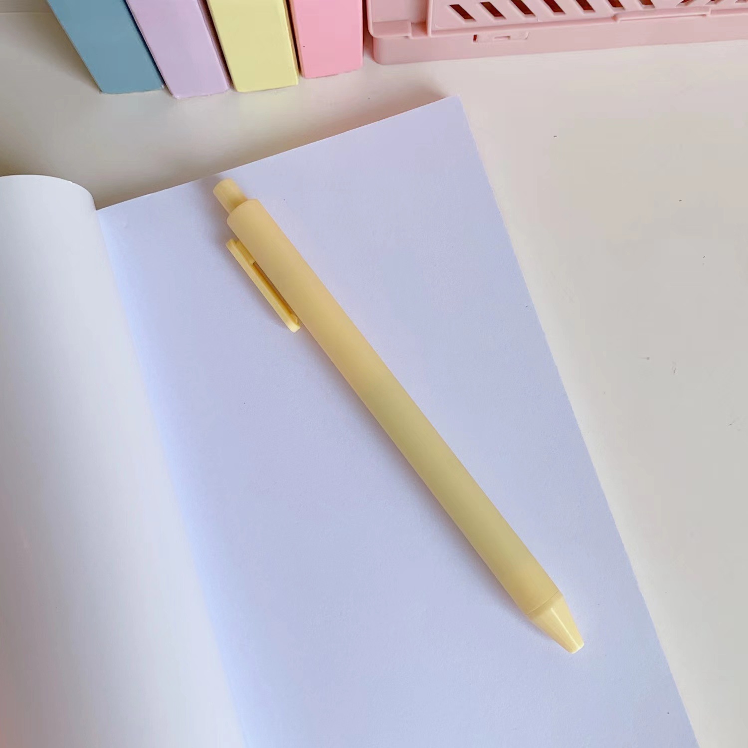 INS Macaron Color Pressing Pen Black Gel Pen Student School Gifts 0.5mm Quick-Drying Ball Pen Office Stationery