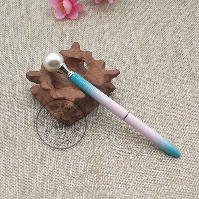 2017 new strange spot wholesale metal ball-point pen high-grade large pearl pen queen magic pole pen 2017 new strange spot wholesale metal ball-point pen high-grade large pearl pen queen magic pole pen