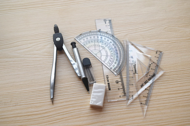 Low Price Sale High Quality Compasses Set Full Set Ruler Mechanical Pencil Lead Rubber Suit Drawing Tools for Students Low Price Sale High Quality Compasses Set Full Set Ruler Mechanical Pencil Lead Rubber Suit Drawing Tools for Students