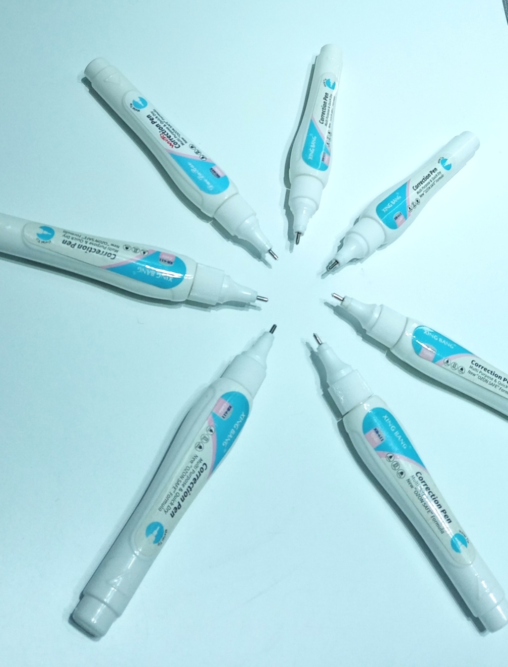Correction Pen Correction Fluid White Student Pen-Type Steel Head Seamless Correction Fluid Strong Coverage Non-Toxic Correction Fluid Quick-Drying Correction Pen Correction Fluid White Student Pen-Type Steel Head Seamless Correction Fluid Strong Coverage Non-Toxic Correction Fluid Quick-Drying
