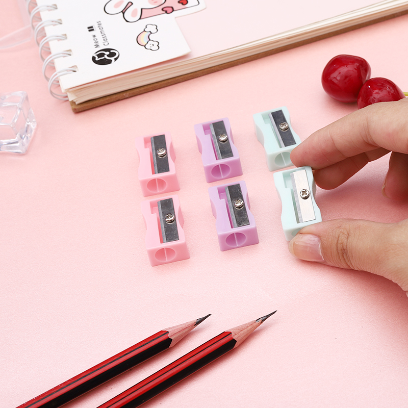 Macaron Color Manual Mini Pencil Sharpener Colored, Small-Sized Single Hole Penknife Plastic Barrel Planer Pen Student 