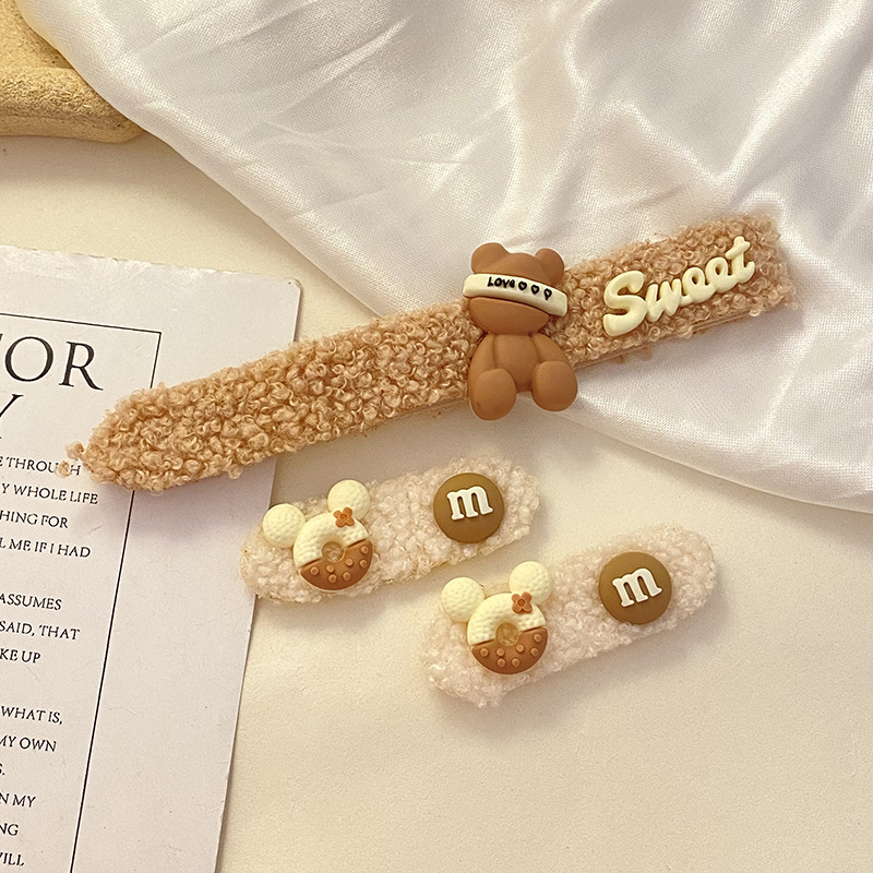 Autumn and Winter New Children's Hair Accessories Girls' Cartoon Bang Sticker Little Girl Stickers Broken Hair Band Velcro Three-Piece Set Autumn and Winter New Children's Hair Accessories Girls' Cartoon Bang Sticker Little Girl Stickers Broken Hair Band Velcro Three-Piece Set