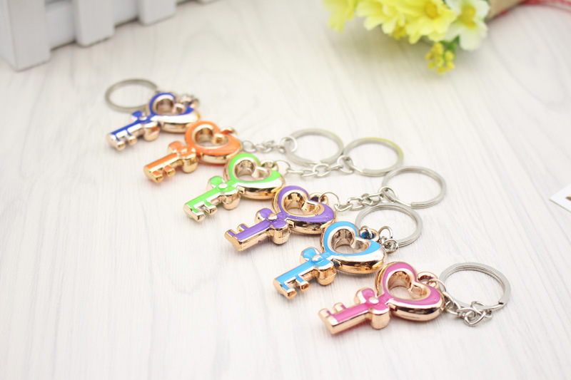 Factory Direct Sales Creative Cute Small Gift Exquisite Acrylic Love Key Key Chain Mobile Phone Pendant Wholesale Factory Direct Sales Creative Cute Small Gift Exquisite Acrylic Love Key Key Chain Mobile Phone Pendant Wholesale