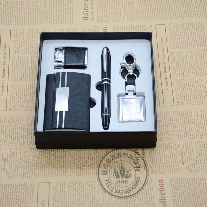 Supply the lighter with card case key chain metal pen creative business gifts suit Supply the lighter with card case key chain metal pen creative business gifts suit