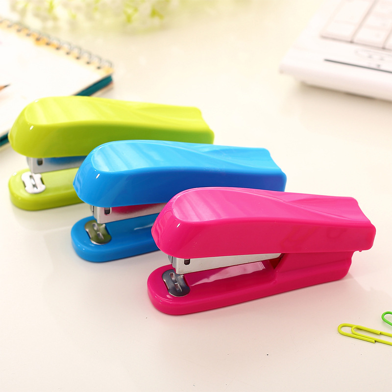 Good quality candy color office color stapler no. 24 fashion classic stapler factory direct sales