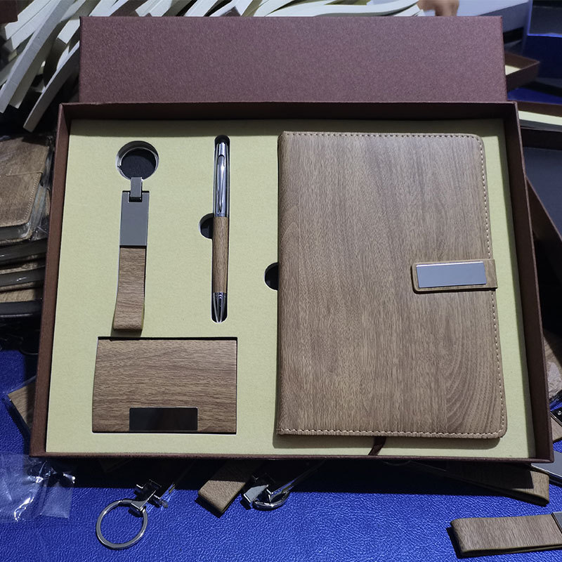 Notebook Pack Business Card Case Keychain Leather Pen Notepad Enterprise Event Gift Notebook Gift Set Notebook Pack Business Card Case Keychain Leather Pen Notepad Enterprise Event Gift Notebook Gift Set