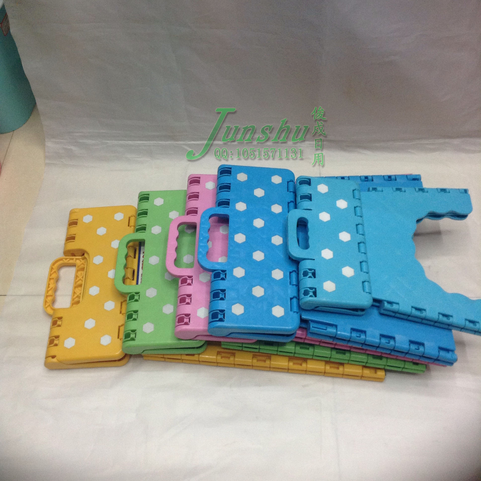 Six point angle plastic folding stool portable leisure stool stool